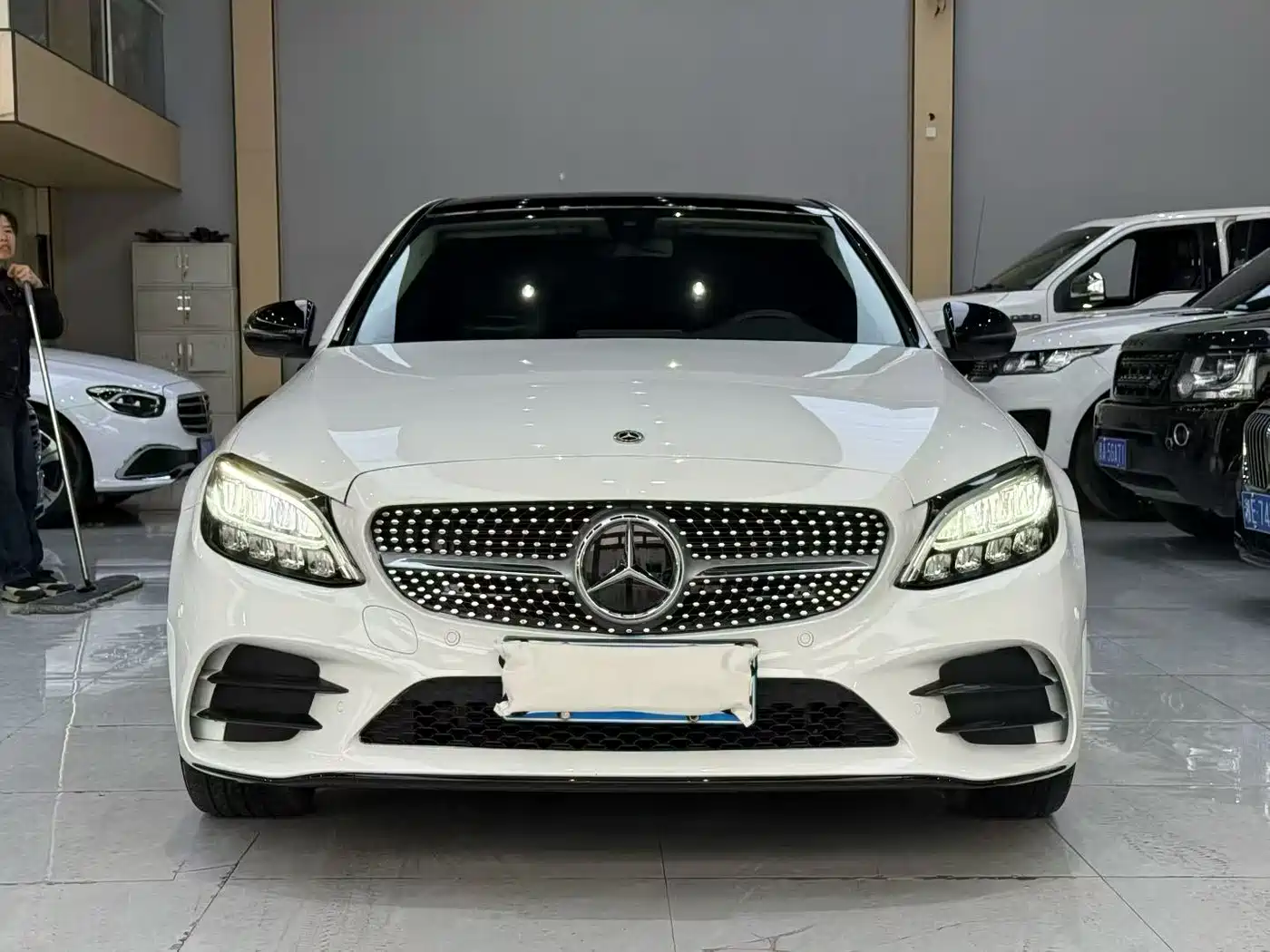 MERCEDES-BENZ C CLASS