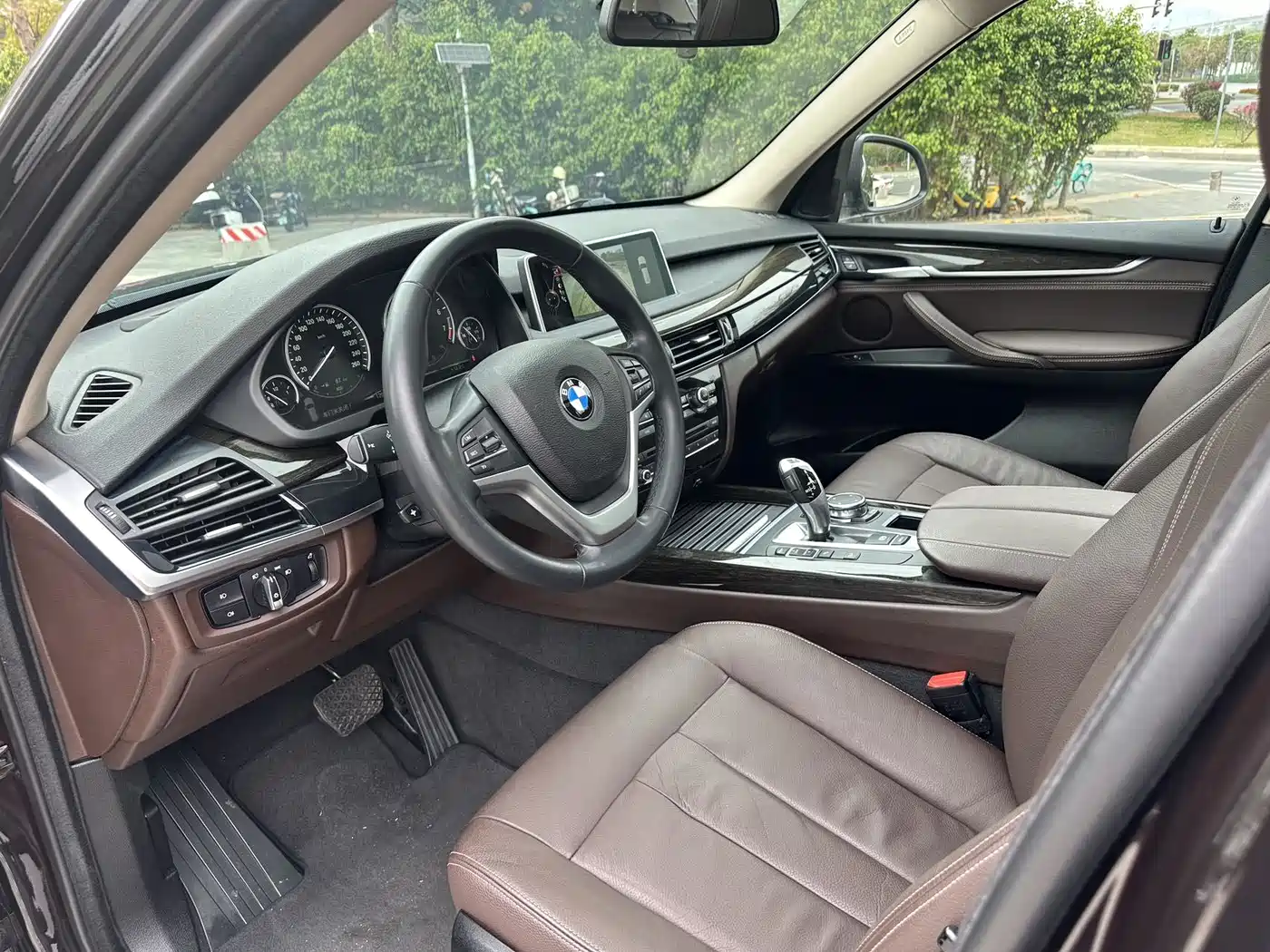 BMW X5 (Import) 2014 xDrive35i Leading фото 7