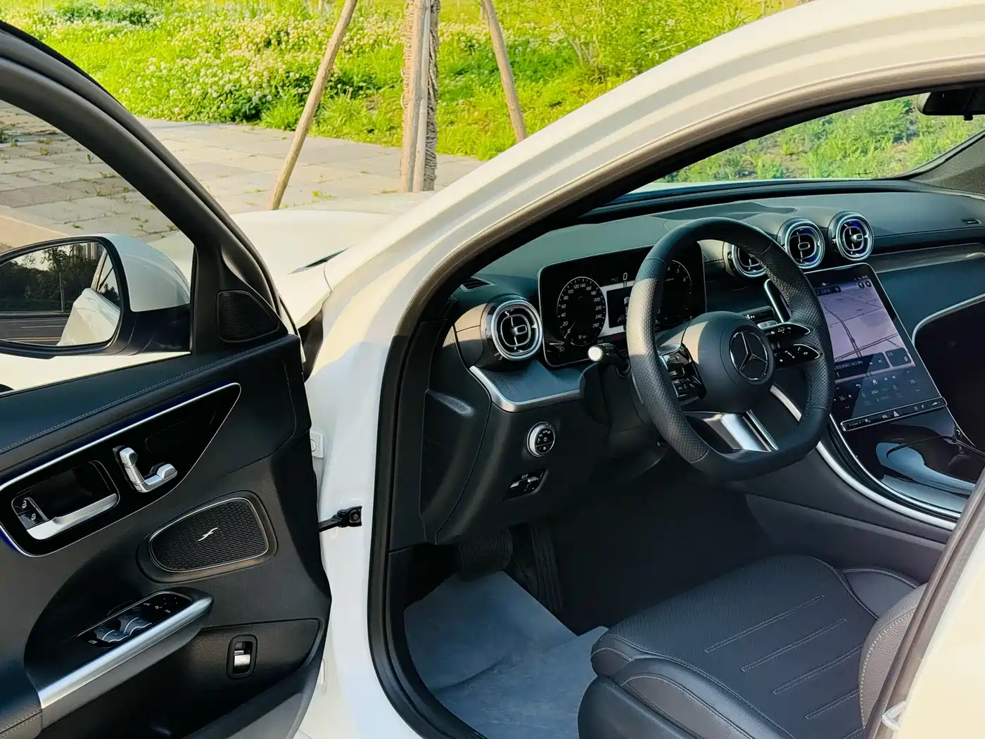Mercedes-Benz C-Class 2024 C 200 L Sport Edition фото 5