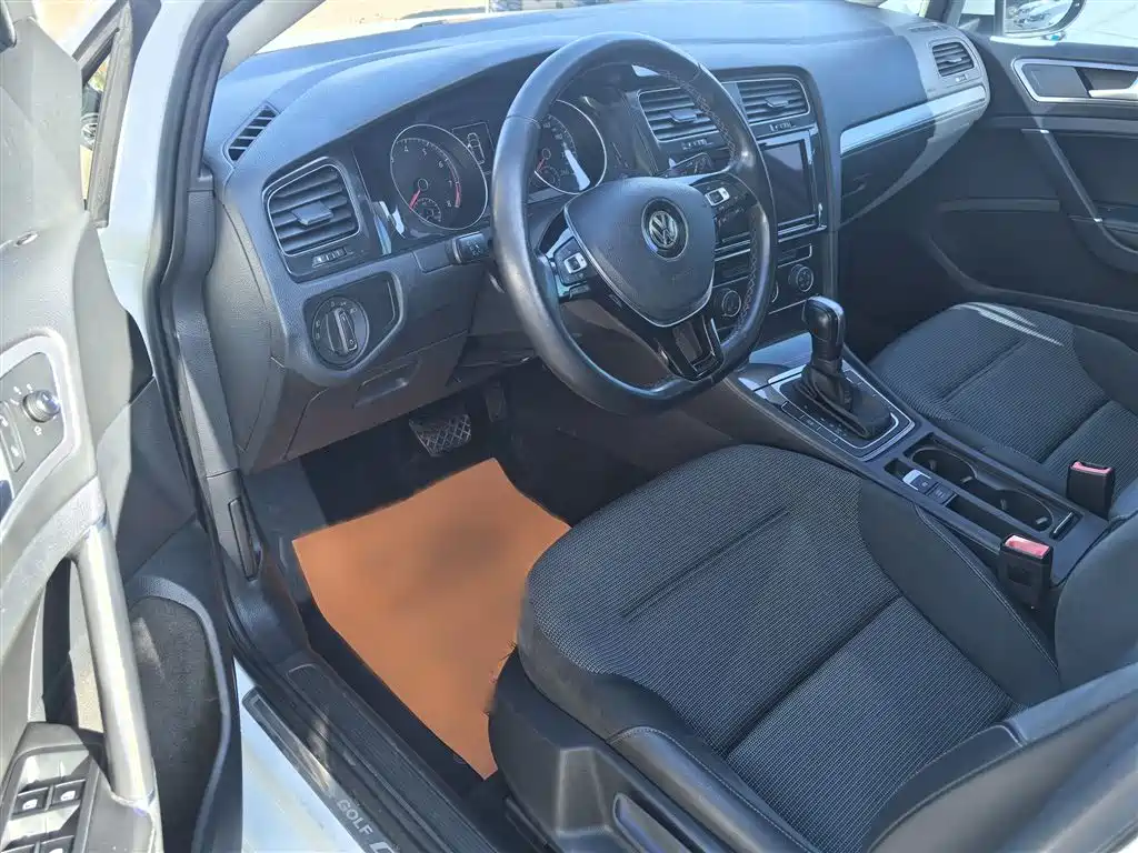 Volkswagen Golf 2019 280TSI DSG Comfort China VI фото 9