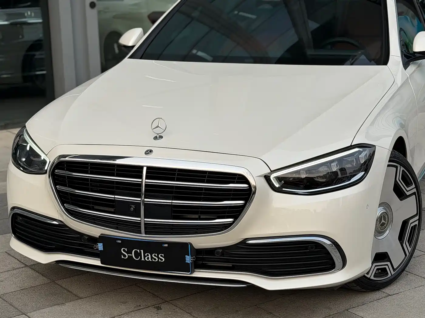 MERCEDES-BENZ S CLASS
