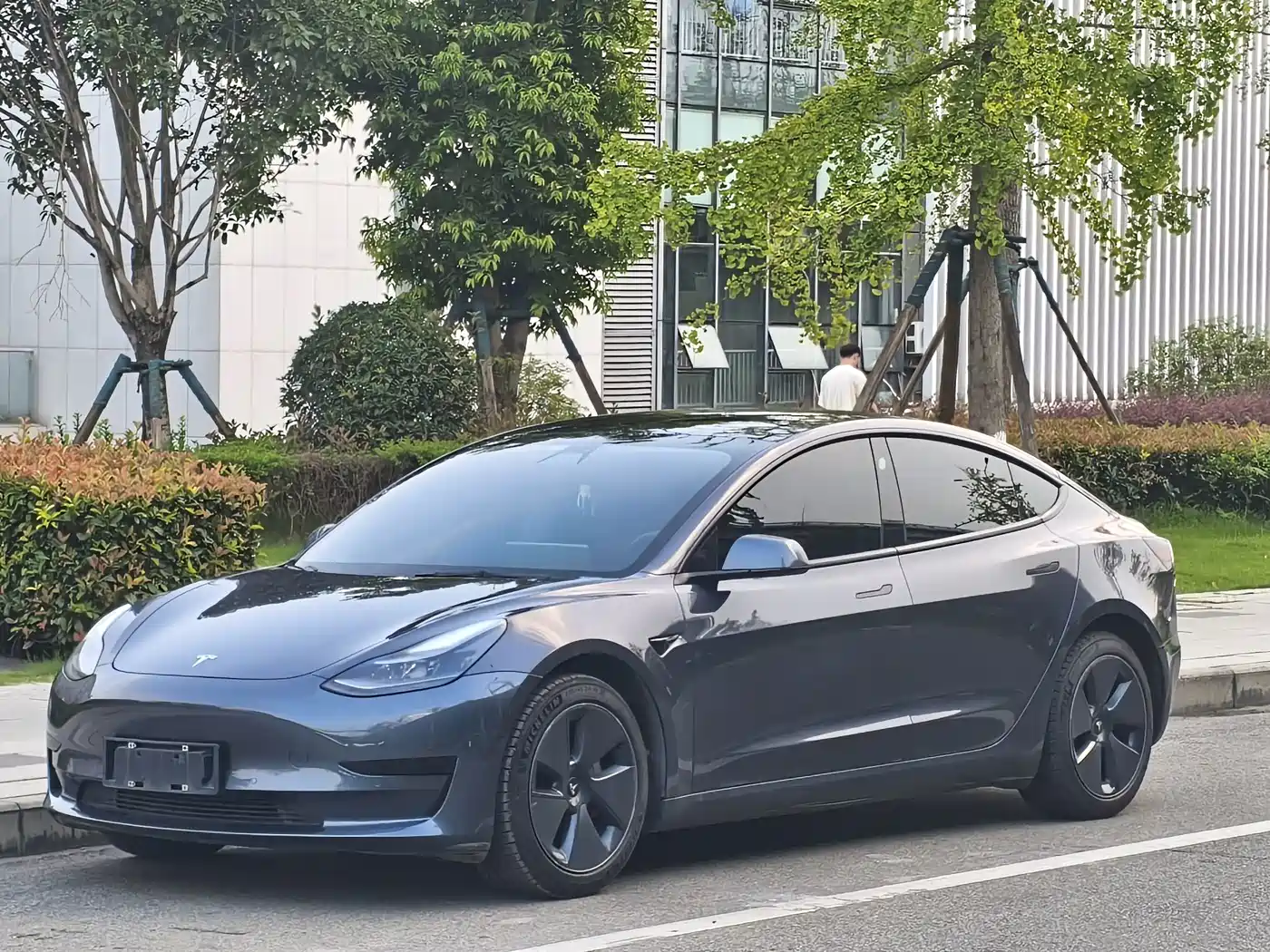 Tesla Model 3 2021