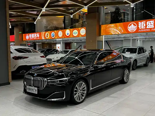 BMW 7 SERIES
