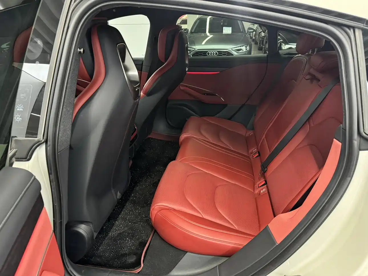 XIAOMI CAR XIAOMI SU7