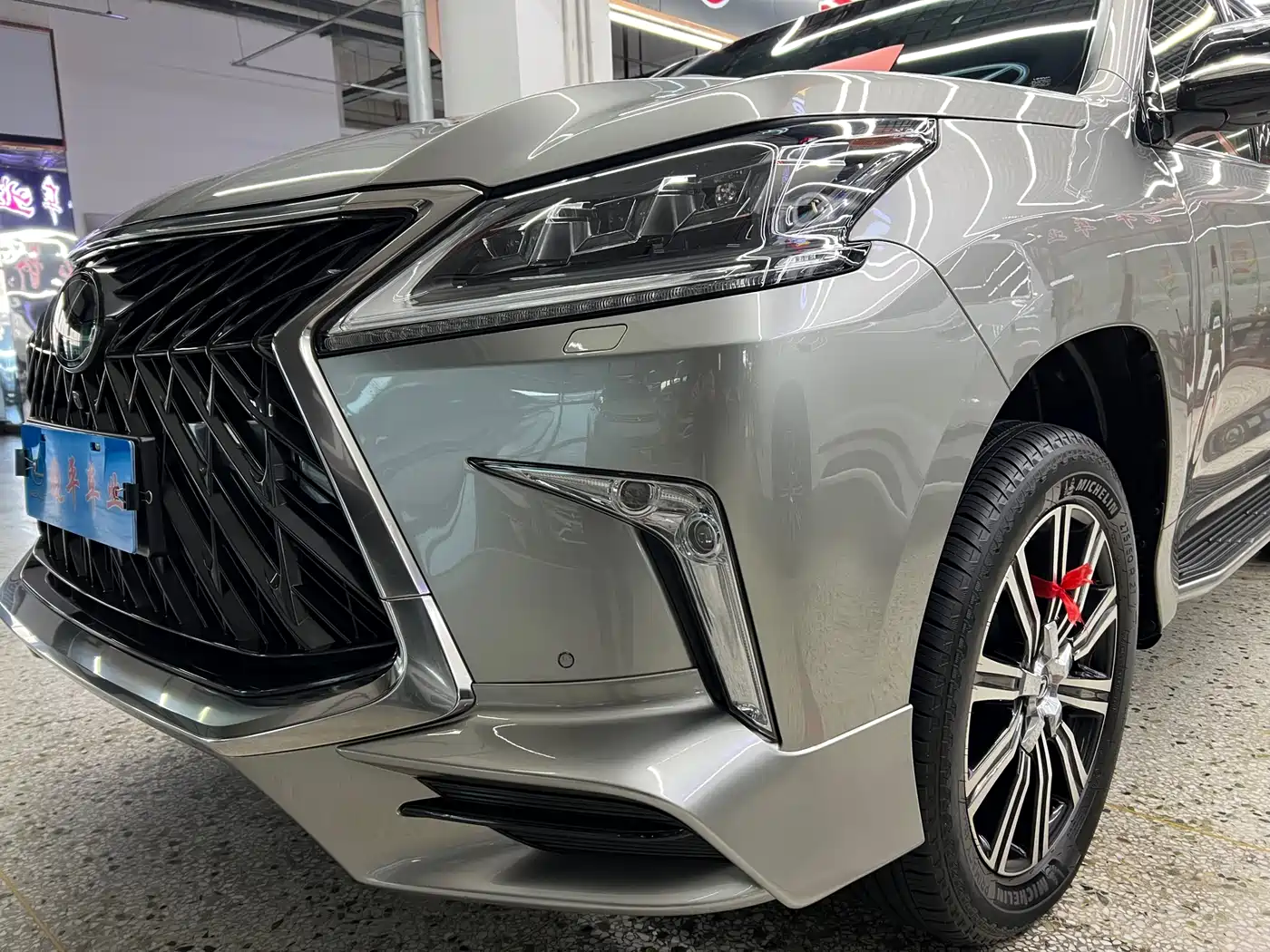 Lexus LX 2019 570 Peak Special Edition фото 11