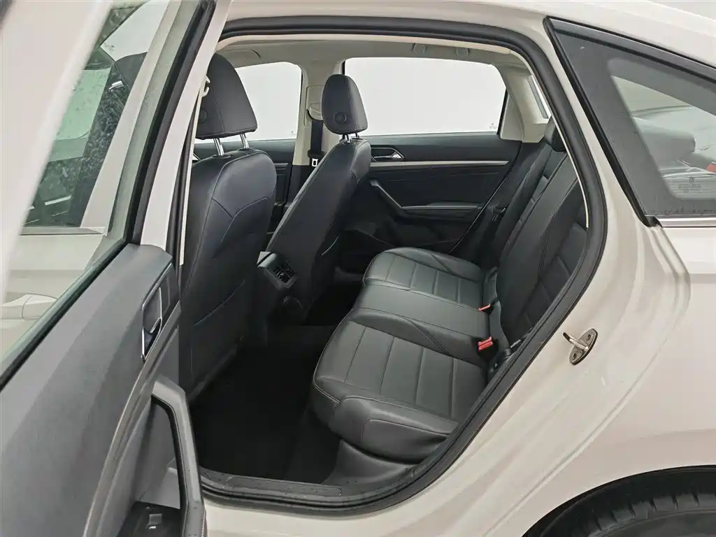 Volkswagen Lavida 2018 1.5L Automatic Comfort Version China V фото 15