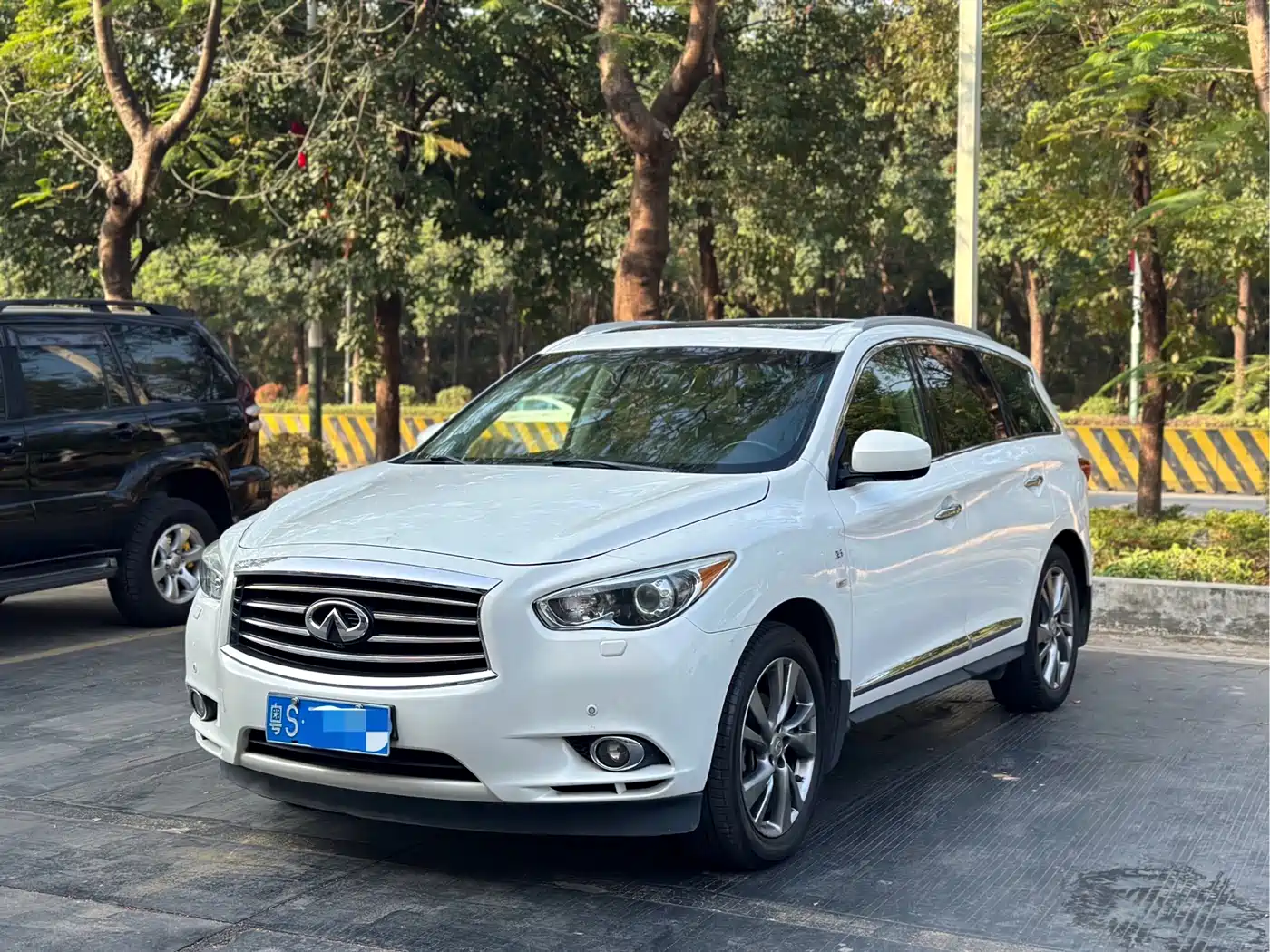 Фото 1 - Infiniti QX60 (Import)