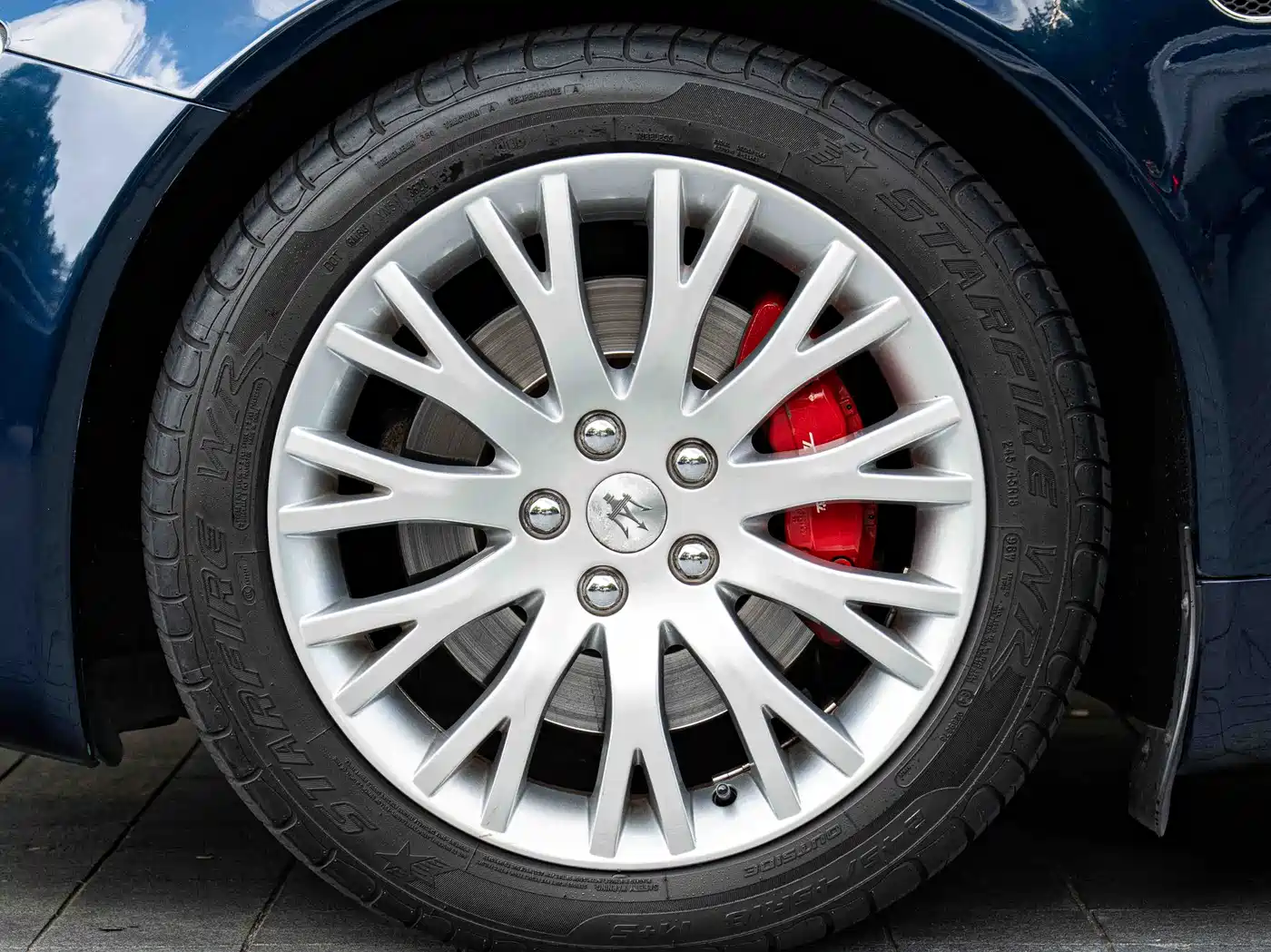 Maserati Quattroporte 2010 2010 4.2L Elite Edition