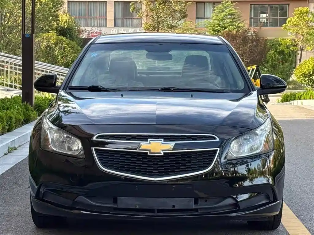 Chevrolet Cruze 2015 1.5L Classic SL MT фото 8