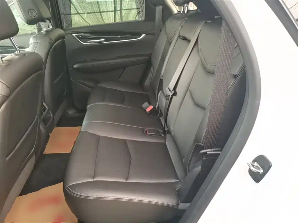 Cadillac XT5 2021 2.0T 2WD Luxury Edition фото 17