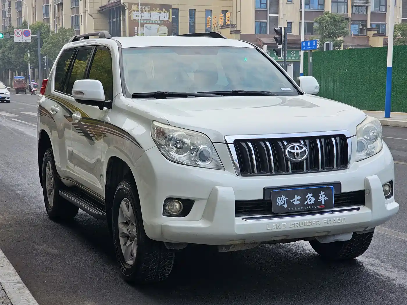 Toyota Prado (Import) 2010 2.7L Auto Luxury фото 3