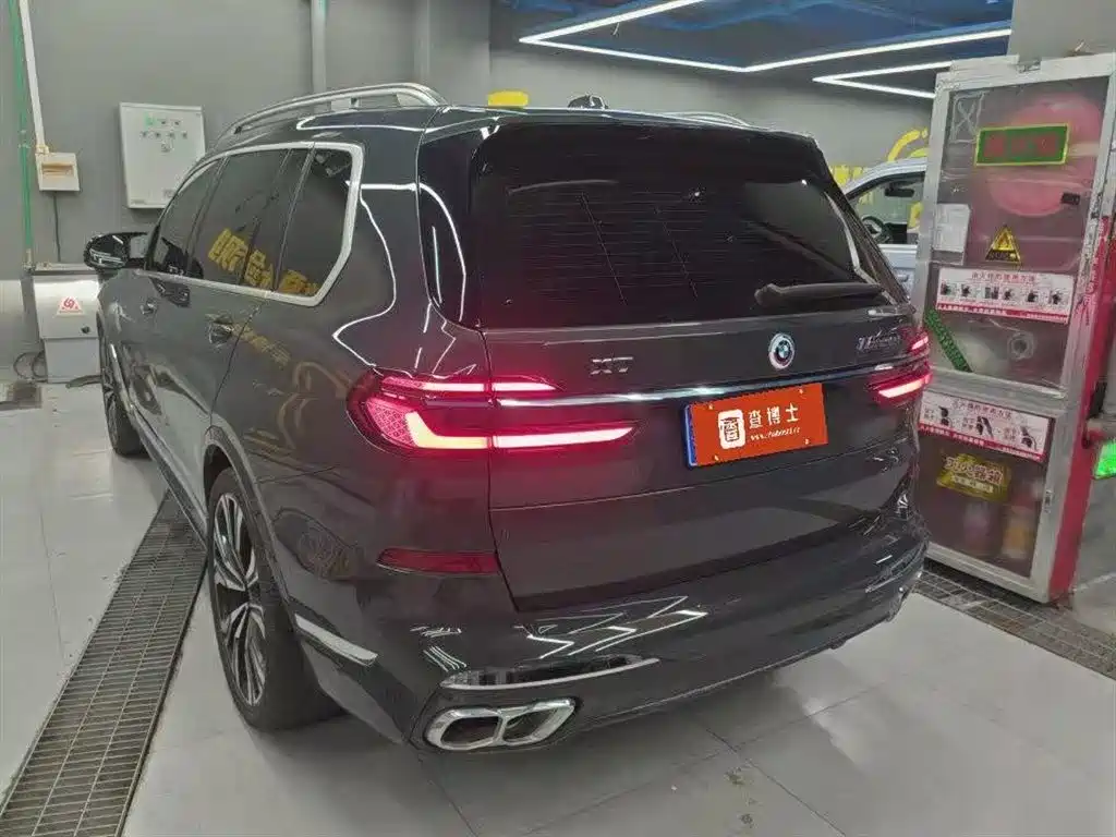BMW X7 M60i 2023 xDrive M60i фото 5