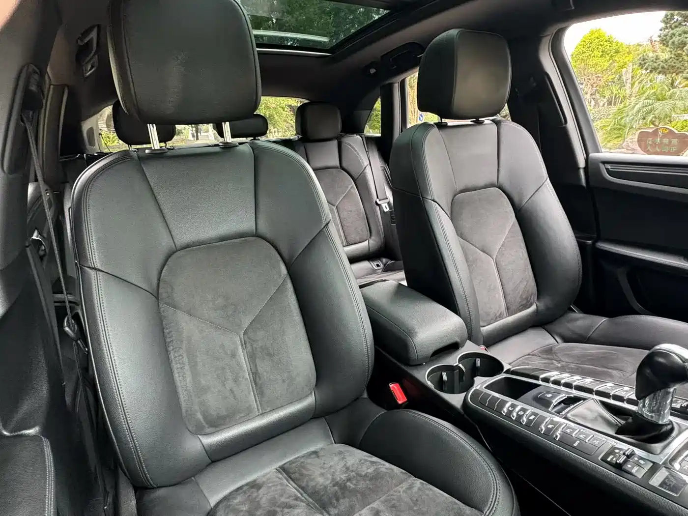 Porsche Macan 2018 Macan 2.0T фото 4