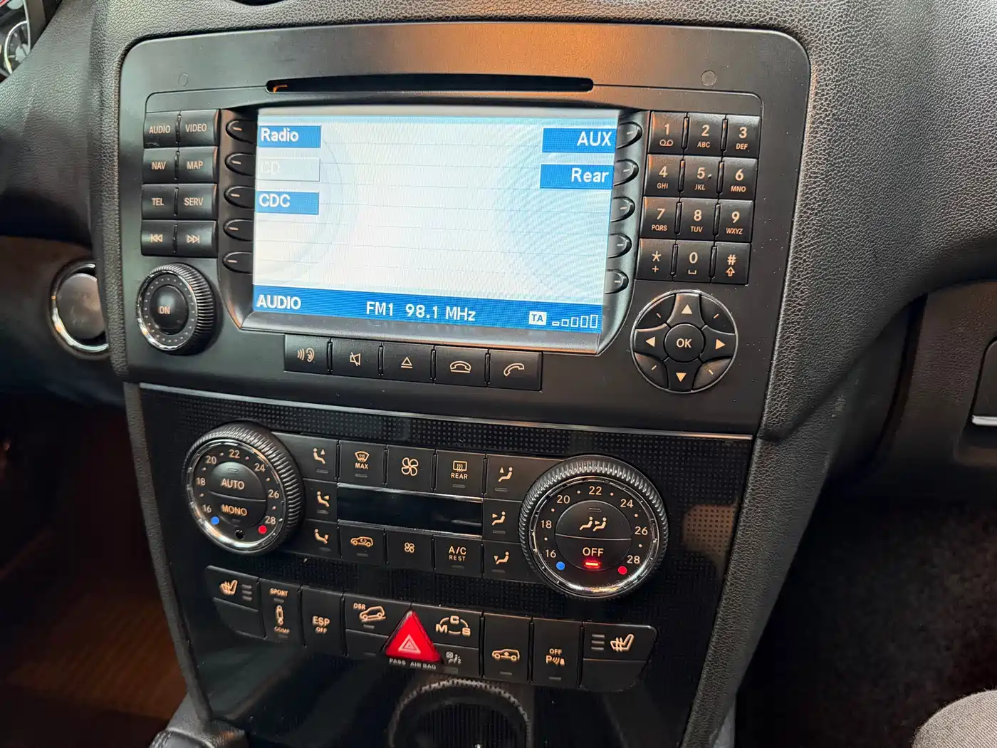 Mercedes-Benz M-Class AMG 2007 AMG ML 63 фото 18