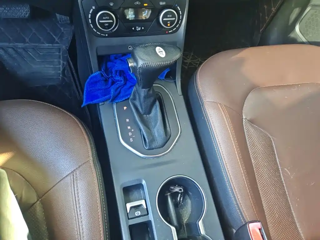 FAW Senya R7 2017 2017 Model 1.6L Automatic Smart