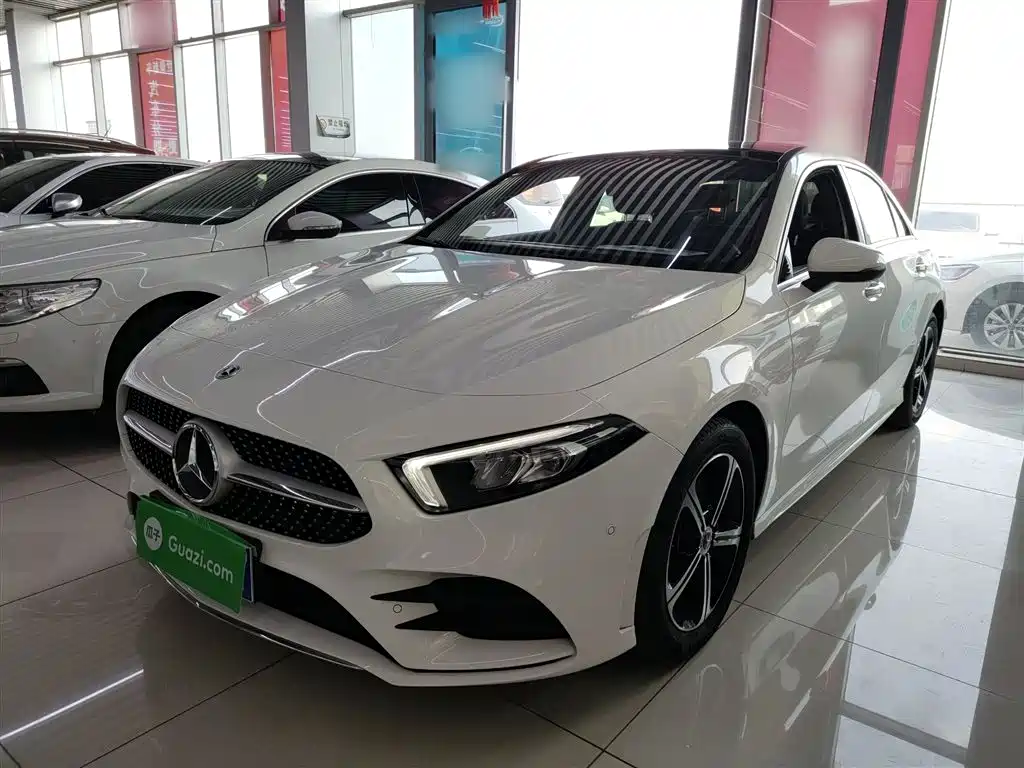 Mercedes-Benz A-Class 2022 Facelift III A 200 L Sport Sedan Fashion