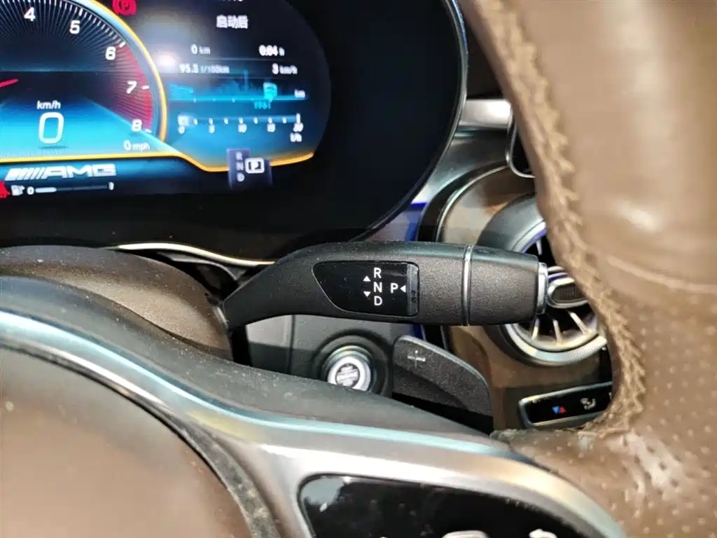 Mercedes-Benz GLC 2022 Facelift II GLC 260 L 4MATIC Luxury фото 10