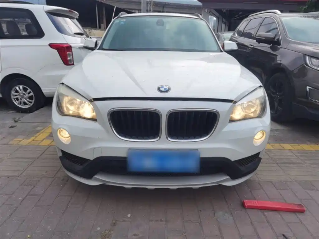 BMW X1 2015 Model sDrive18i Fashion Advanced Edition фото 3