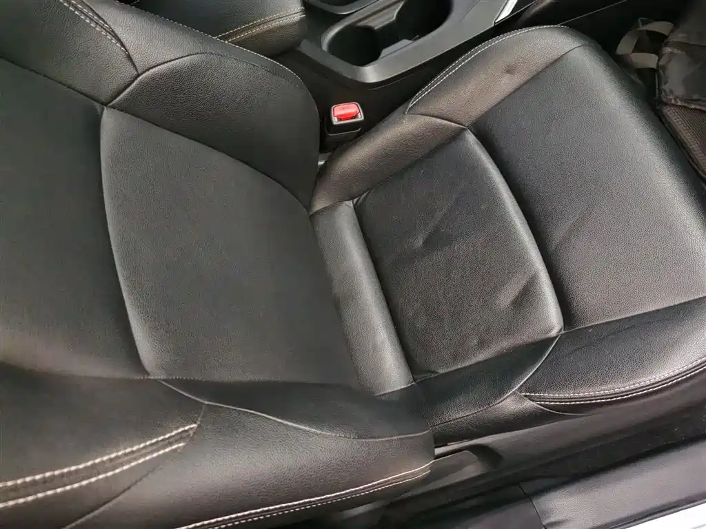 Toyota Levin 2021 185T CVT Luxury Edition фото 19