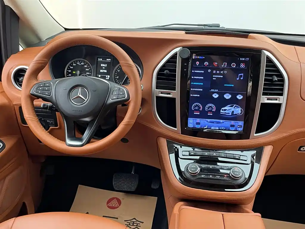 Mercedes-Benz Vito 2020 2.0T Business Edition (7-seater) фото 40