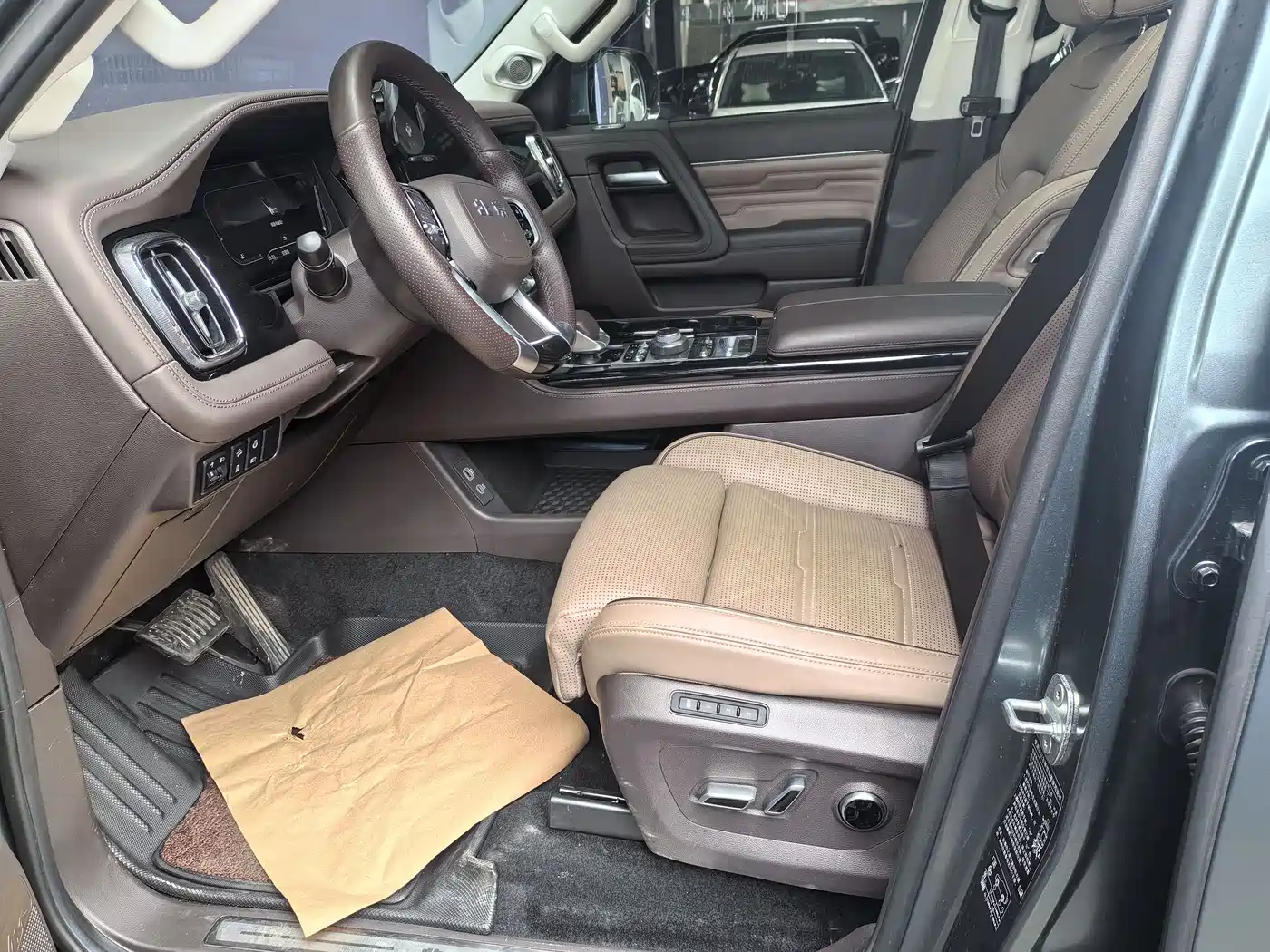 BAIC ORV Beijing Off-Road BJ60 2022 Model 2.0T 11th Edition 5-Seater фото 7
