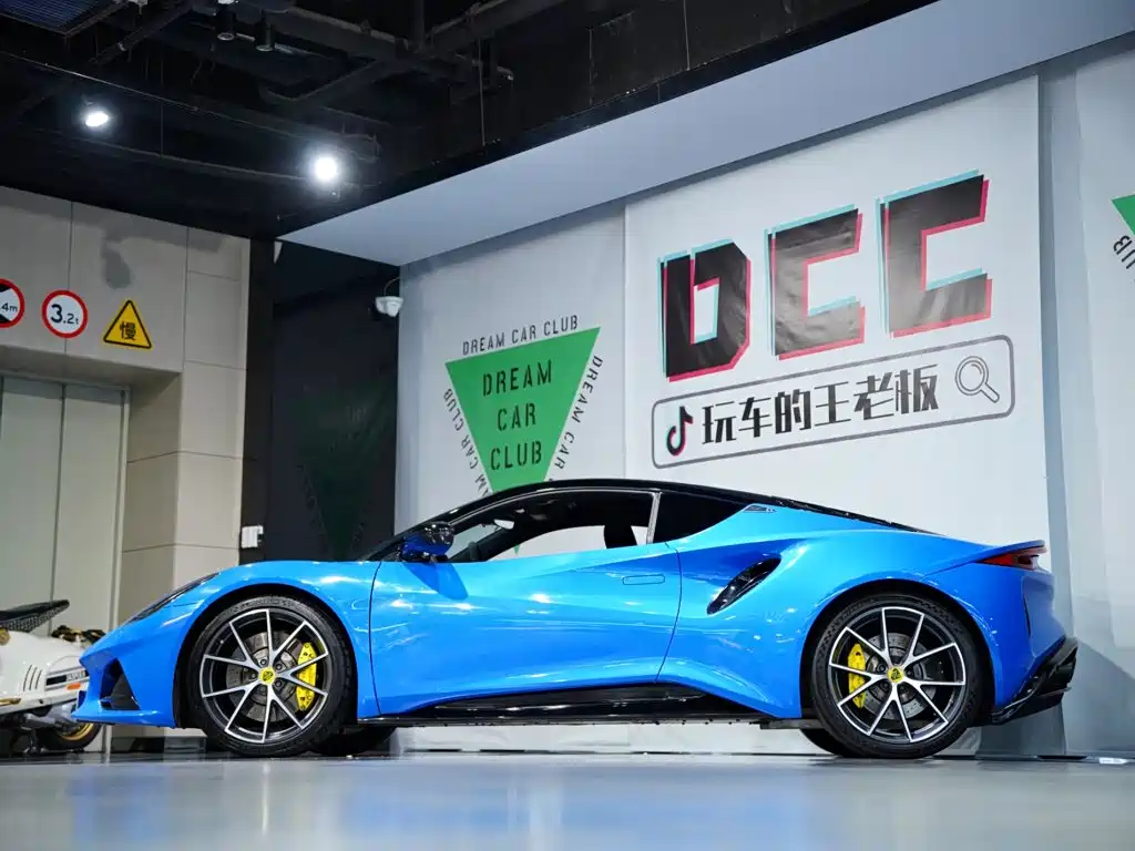 Lotus EMIRA 2023 2022 3.5T V6 Manual First Edition