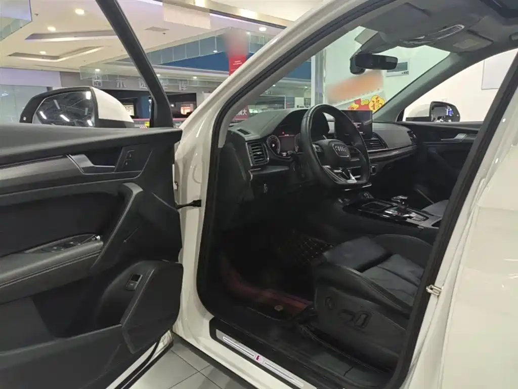 Audi Q5L 2022 40T Luxury Dynamic фото 16