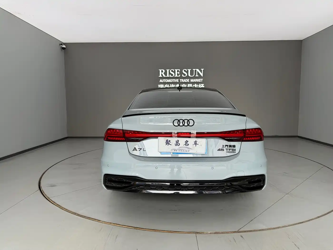AUDI A7L