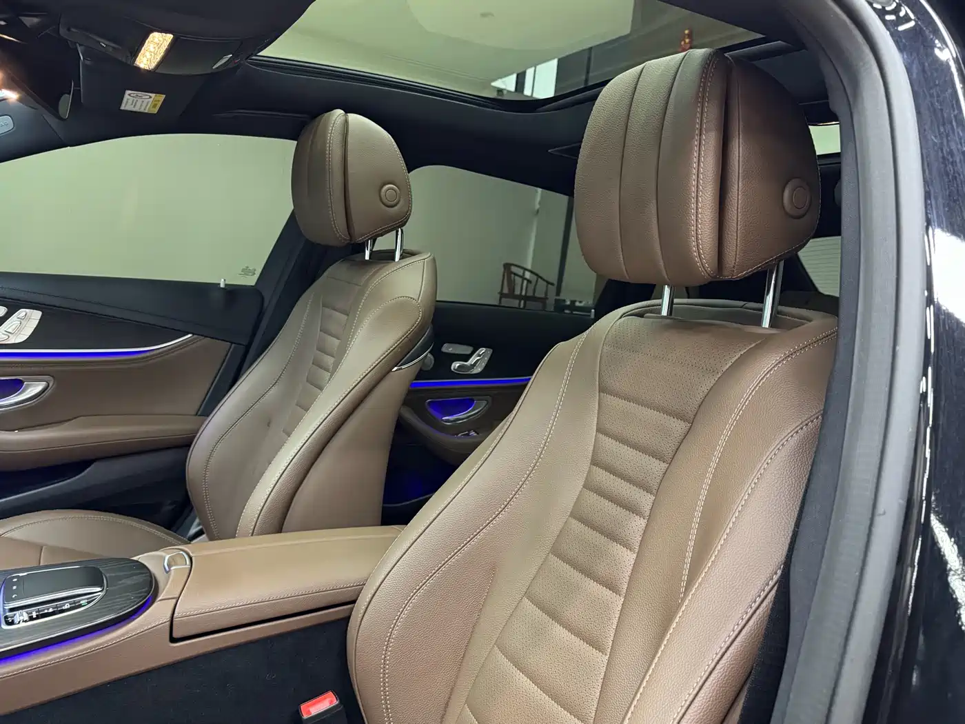Mercedes-Benz E-Class 2023 E 300 L Sport Luxury фото 9