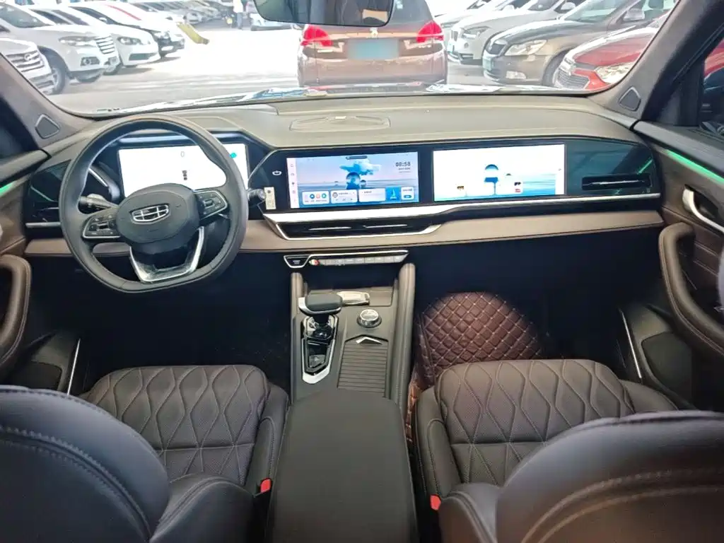 Geely Monjaro 2026 2025 2.0TD Automatic Cloud Edition
