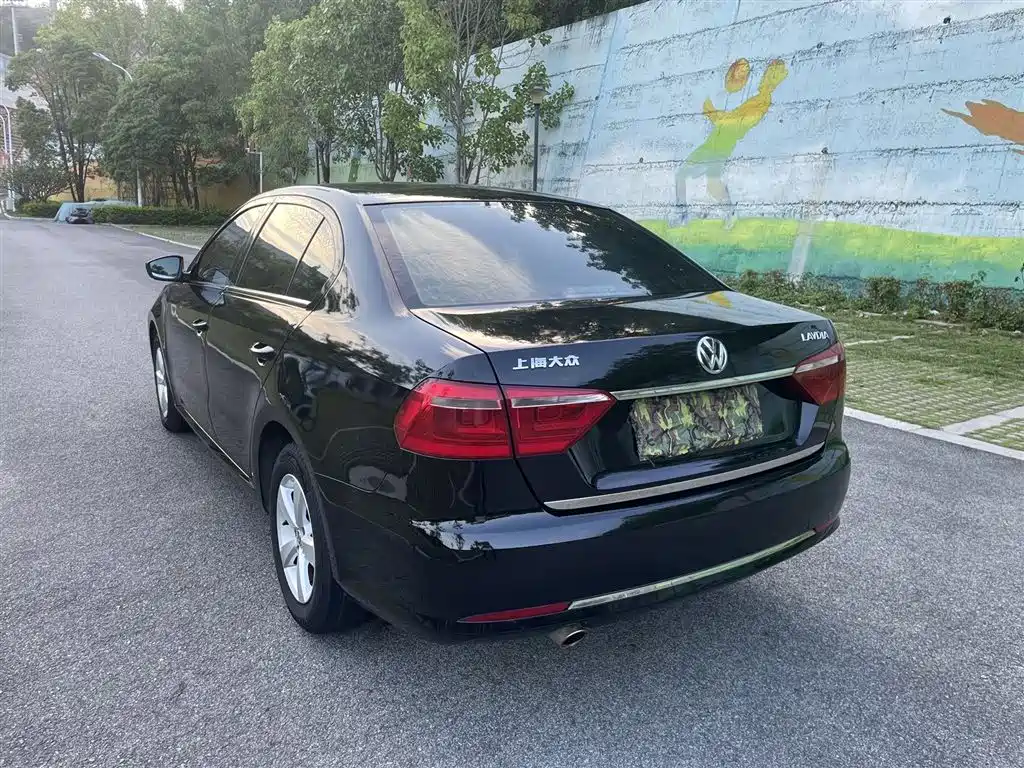 Volkswagen Lavida 2013 Facelift Classic 1.6L Automatic Trend фото 9