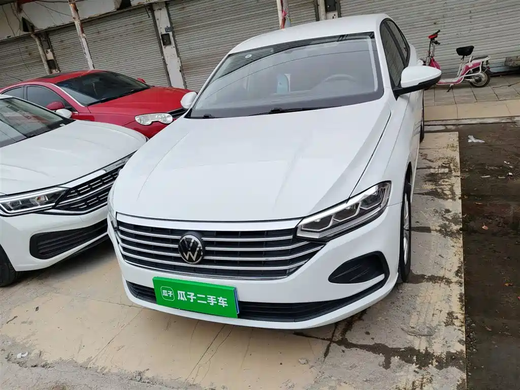 Volkswagen Lavida 2023 Facelift 1.5L Auto Comfort Edition фото 3