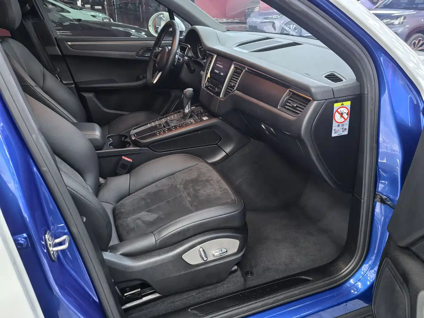 Porsche Macan 2017 Macan 2.0T фото 10