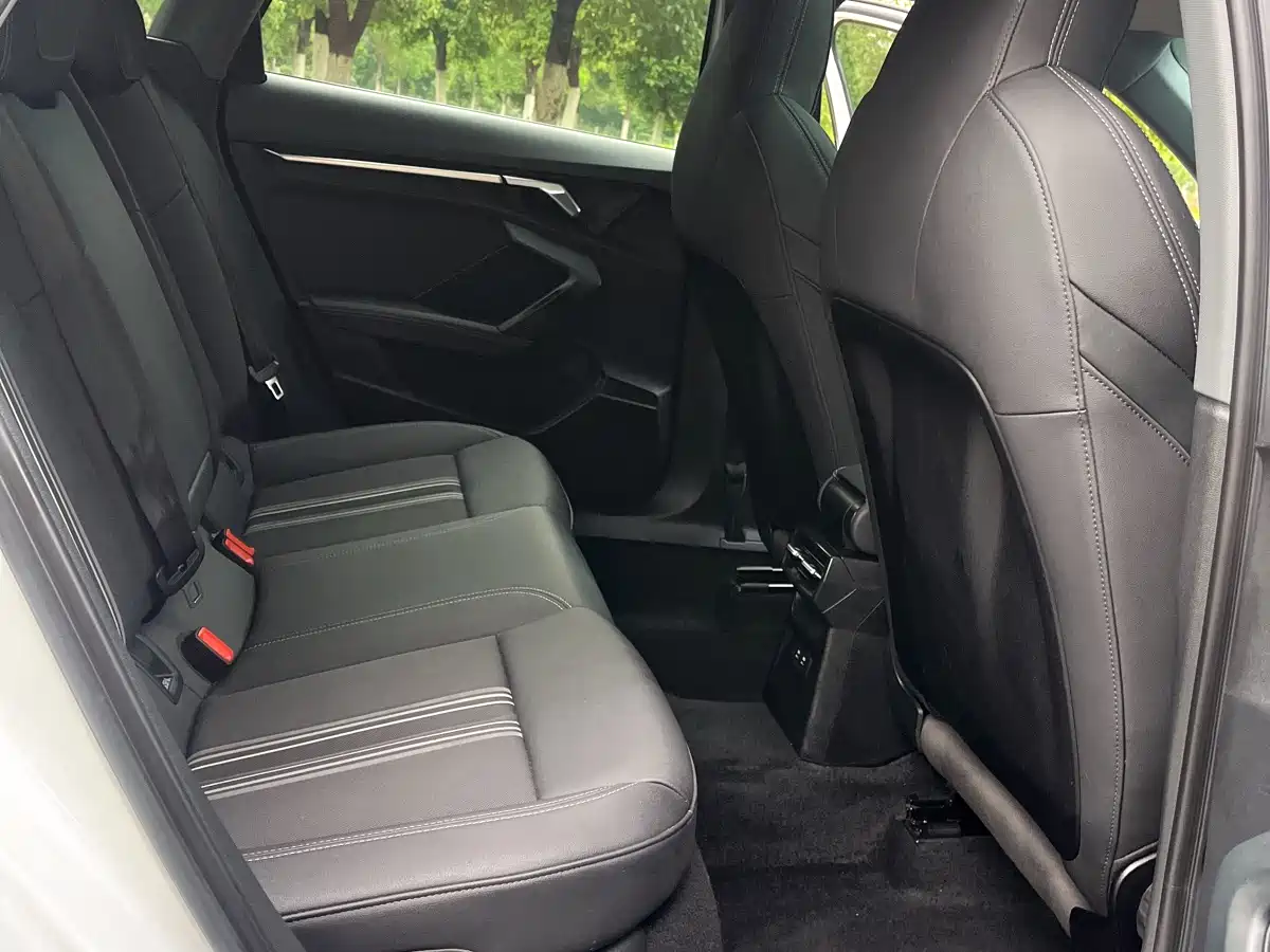 Audi A3 2023 Facelift A3L Limousine 35 TFSI Fashion Sport фото 16