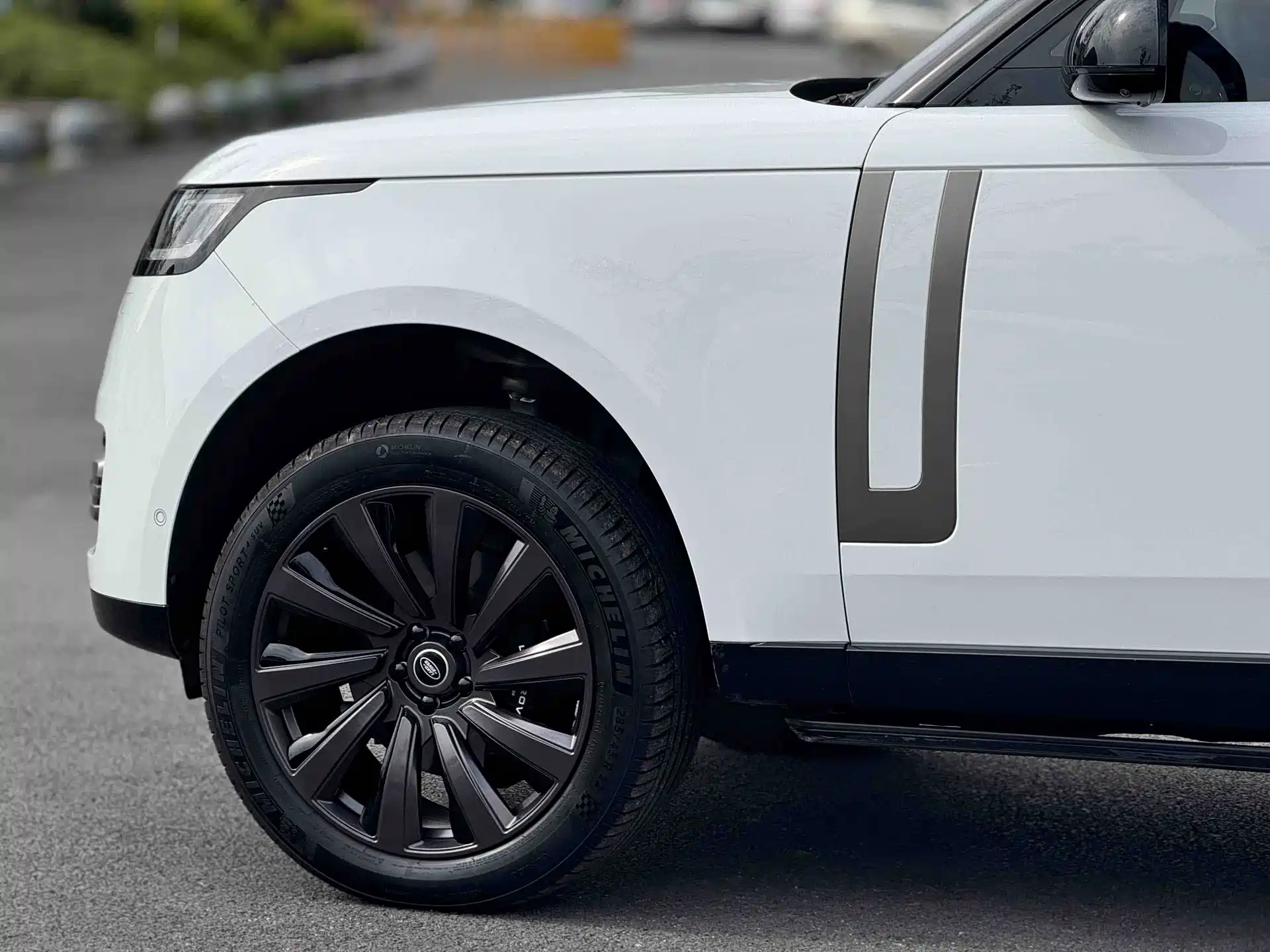 Фото 11 - Land Rover Range Rover