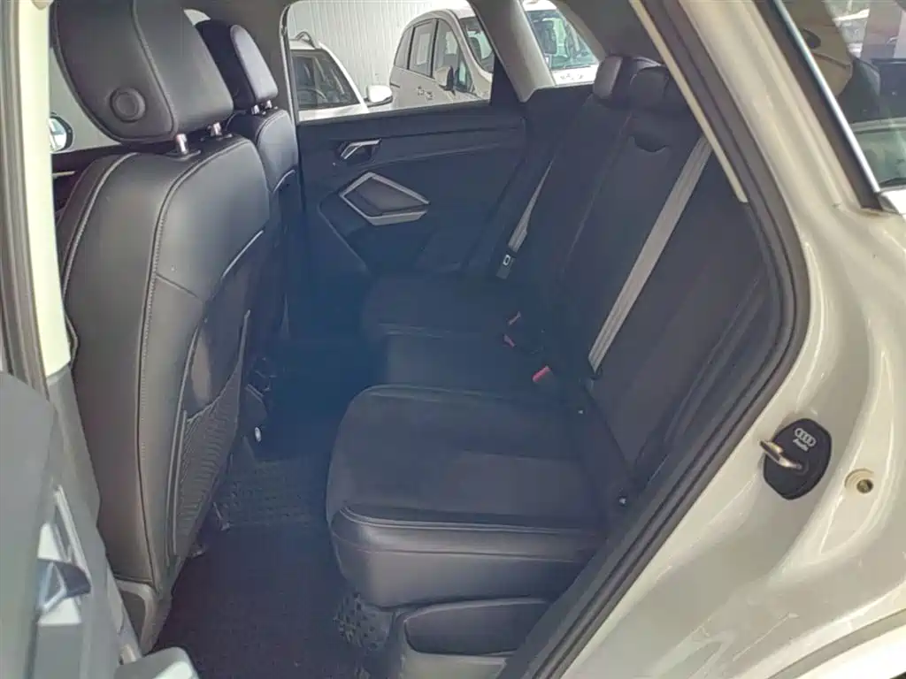 Audi Q3 2019 35 TFSI Progressive Sport фото 17