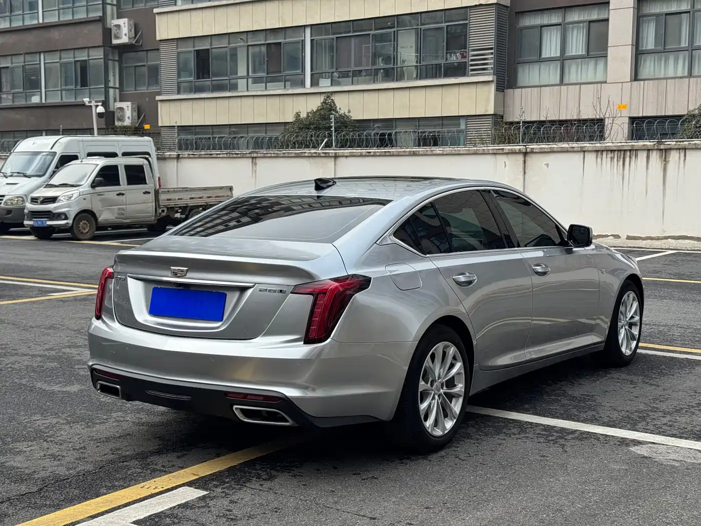 CADILLAC CT5