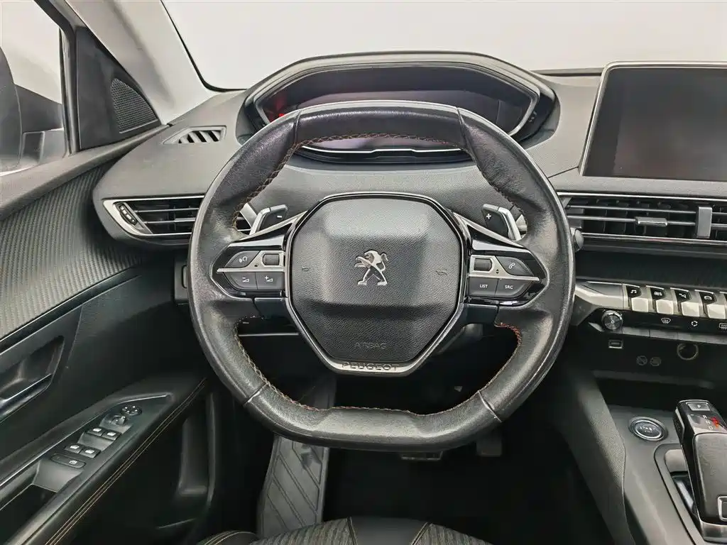 Peugeot 5008 2017 380THP 7-seat Elite Edition фото 11