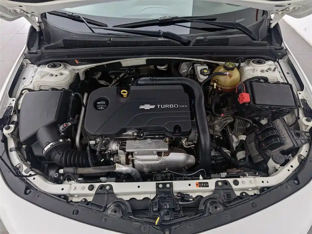 Chevrolet Malibu XL 2016 1.5T Dual-Clutch Ruichi Edition фото 6
