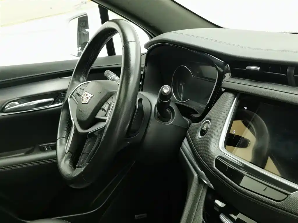 Cadillac XT5 2022 2.0T 4WD Trend Edition фото 22
