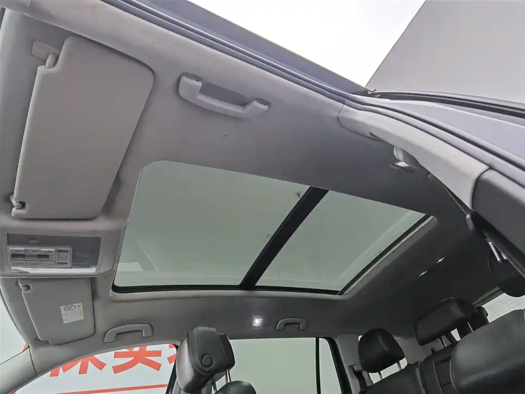 Volkswagen Teramont 2017 530 V6 AWD Ultimate Flagship Edition фото 14