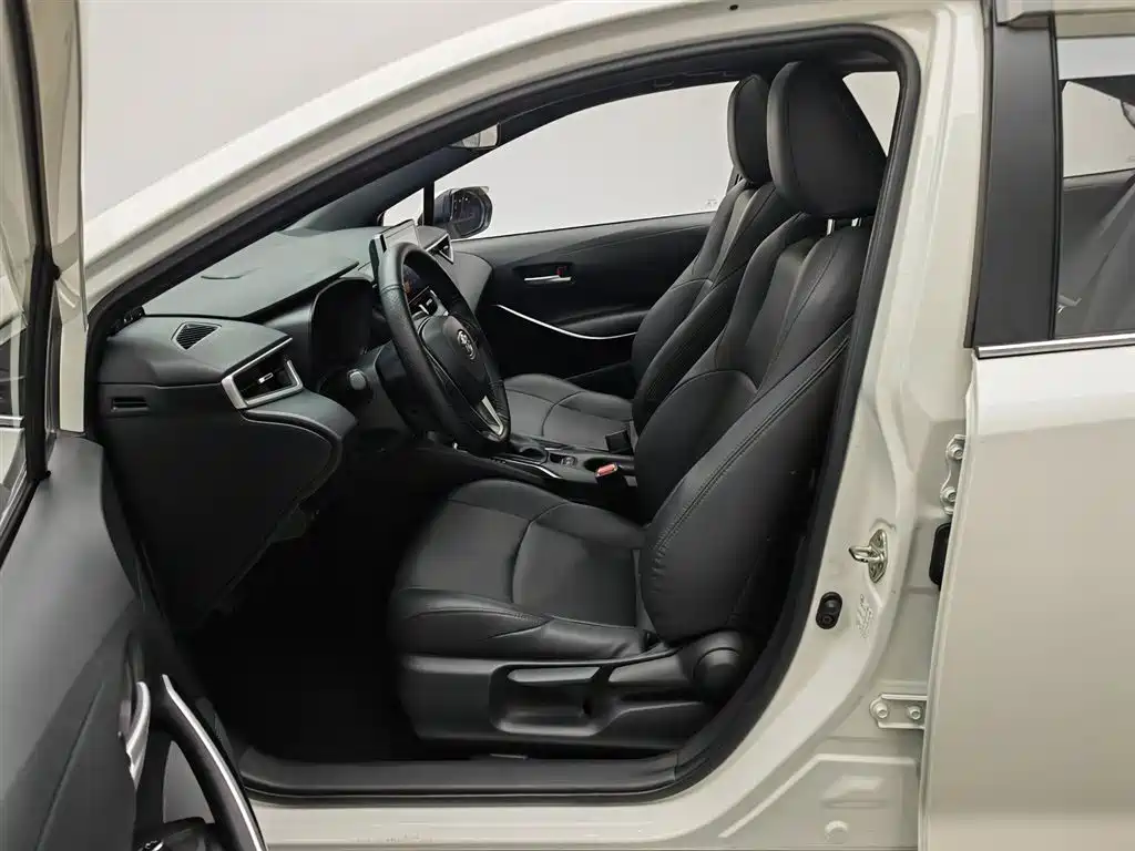Toyota Levin 2019 Dual Engine 1.8H E-CVT Luxury Edition China V фото 10