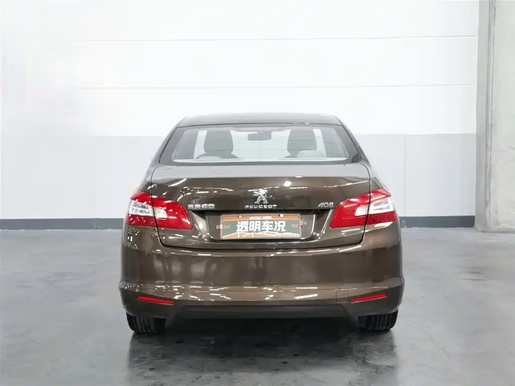 Peugeot 408 2014 1.8L Manual Leading Edition фото 4
