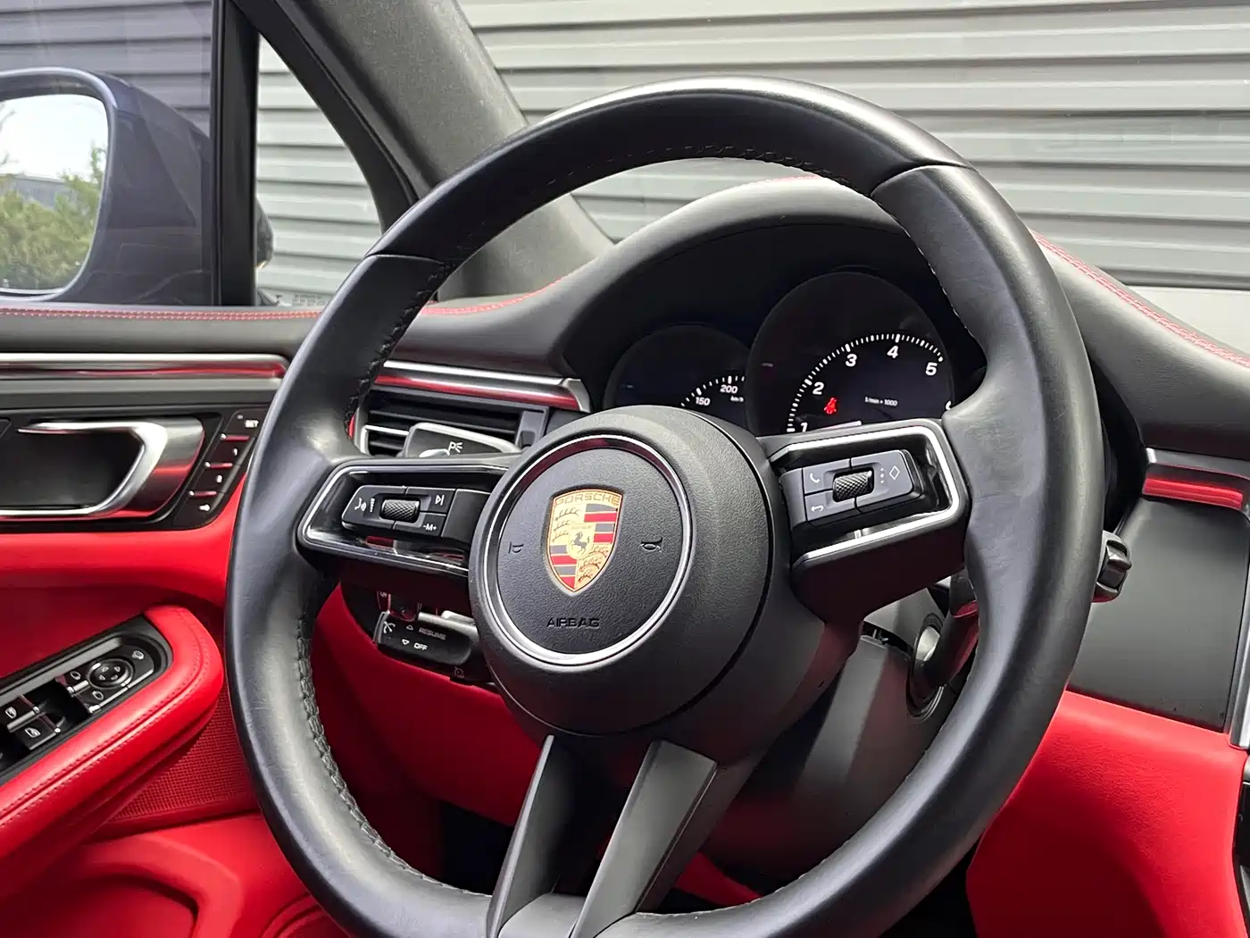 Porsche Macan 2022 Macan 2.0T фото 8