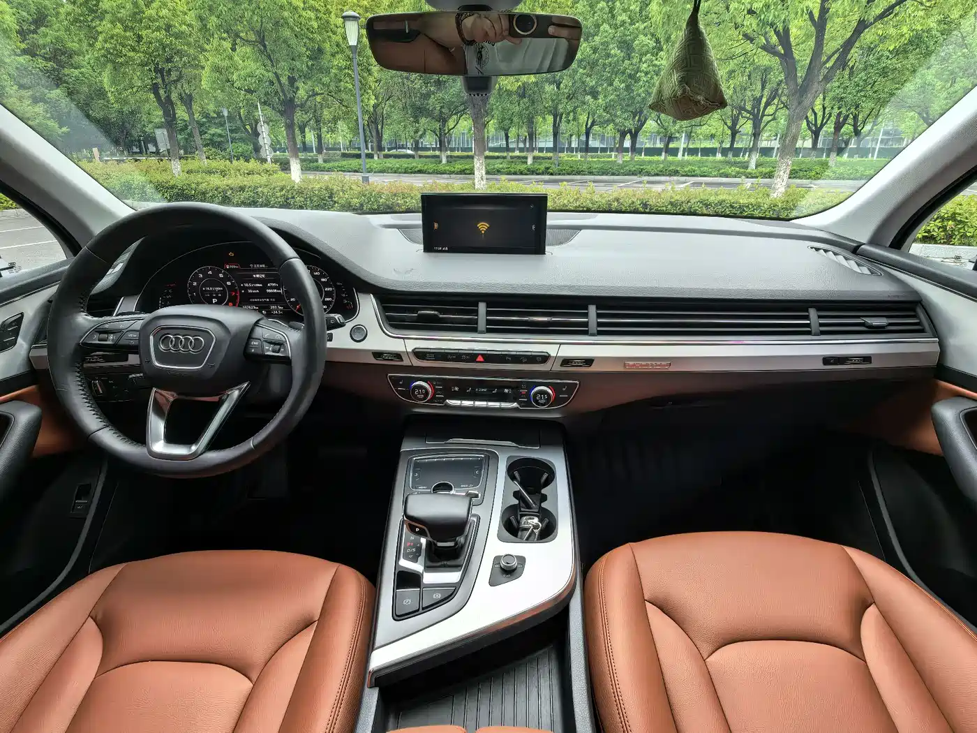 Audi Q7 2018 40 TFSI Comfort фото 11