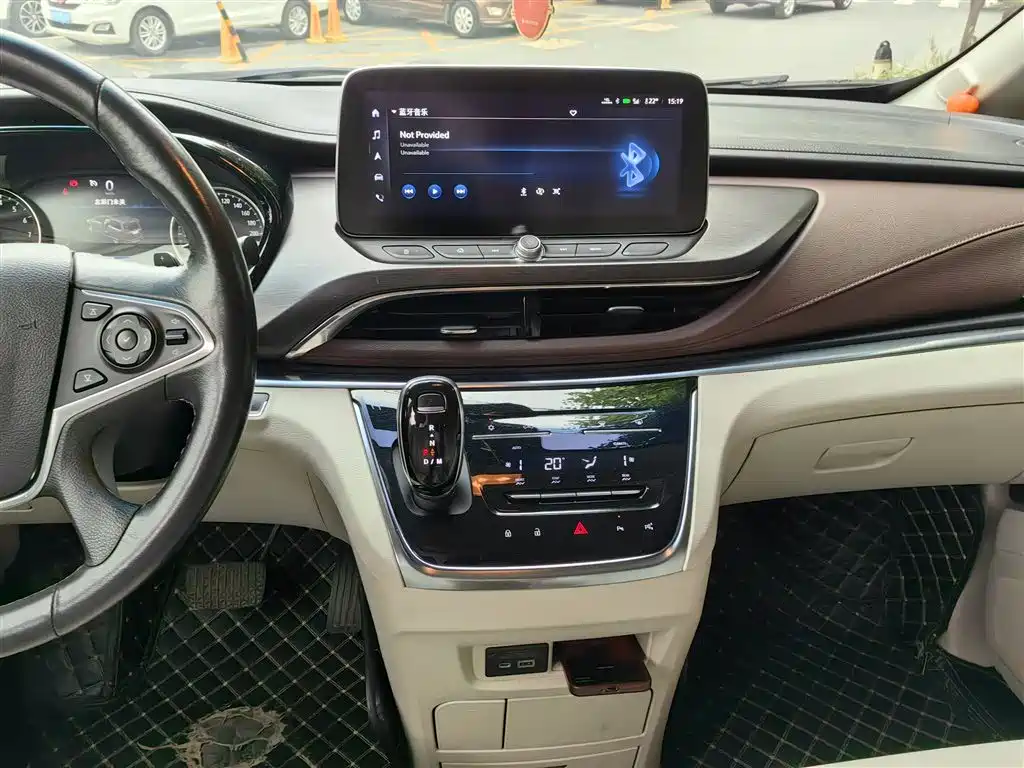 Buick GL8 2021 Land Business Class 652T Premium фото 6