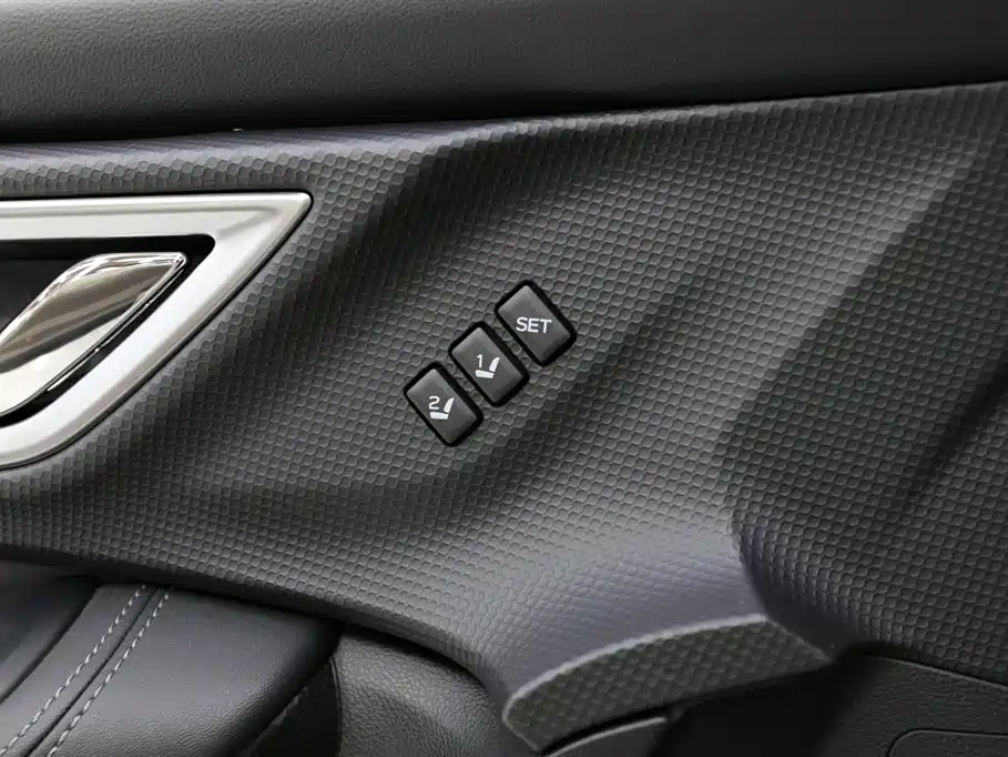 Subaru Forester 2021 2.0i Luxury Edition with EyeSight фото 15