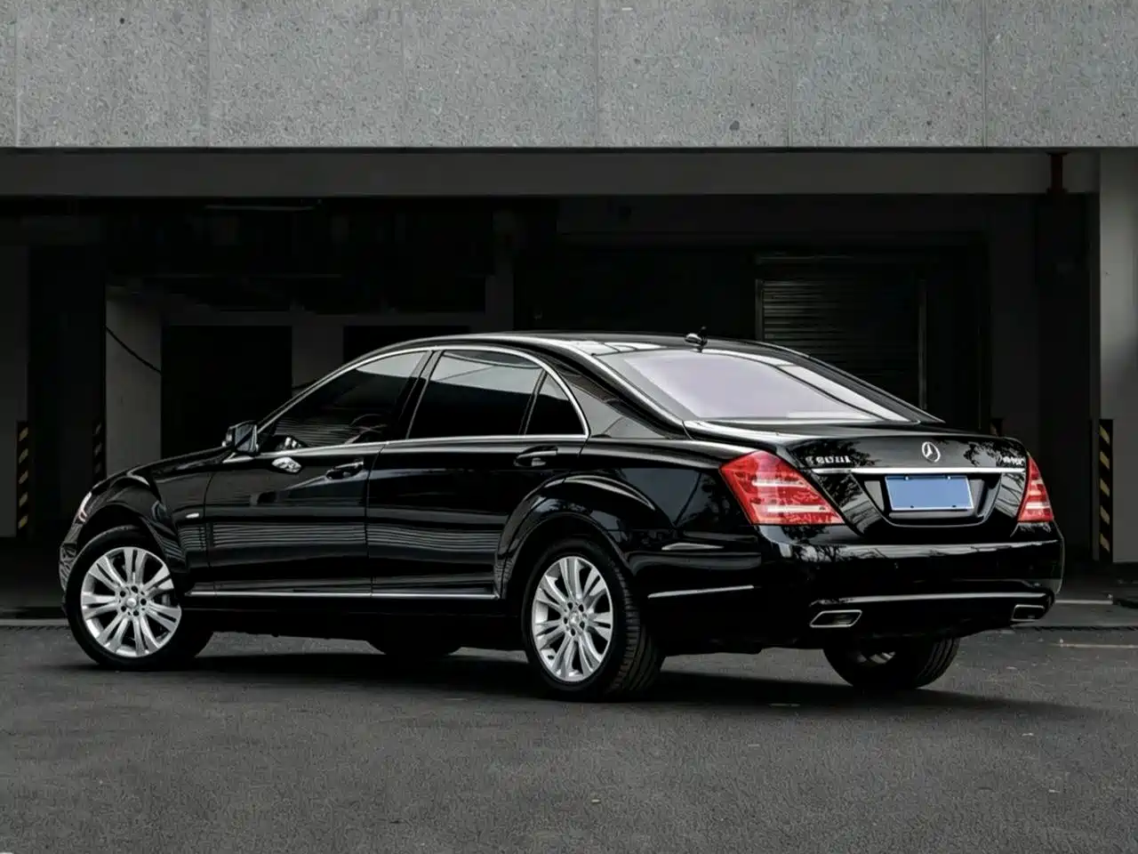 Mercedes-Benz S-Class 2011 S 500 L CGI 4MATIC фото 4