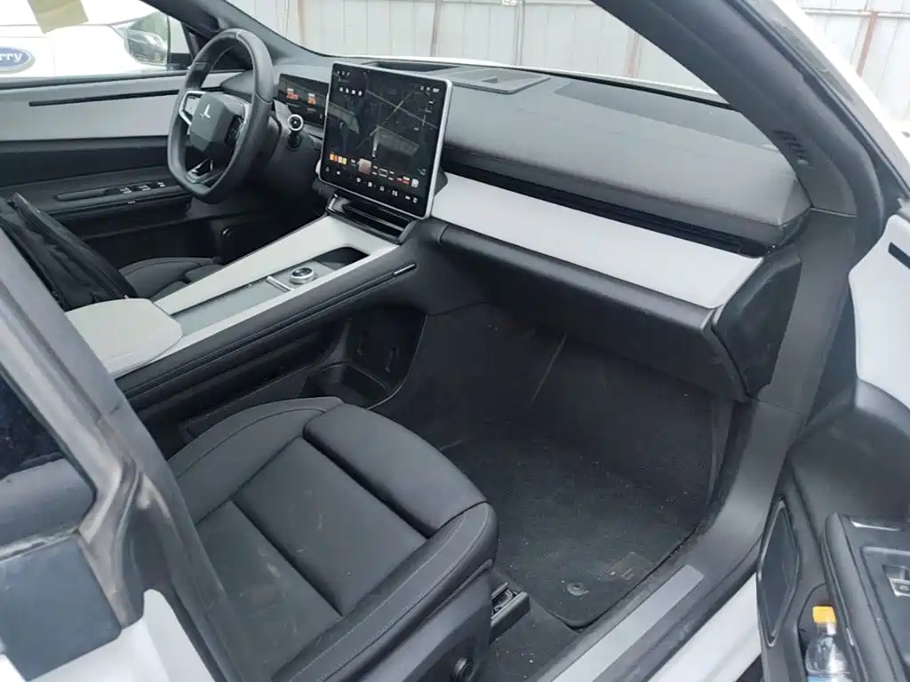Polestar 4 2024 2024 Dual Motor Long Range PLUS Twin-Star Connected Edition