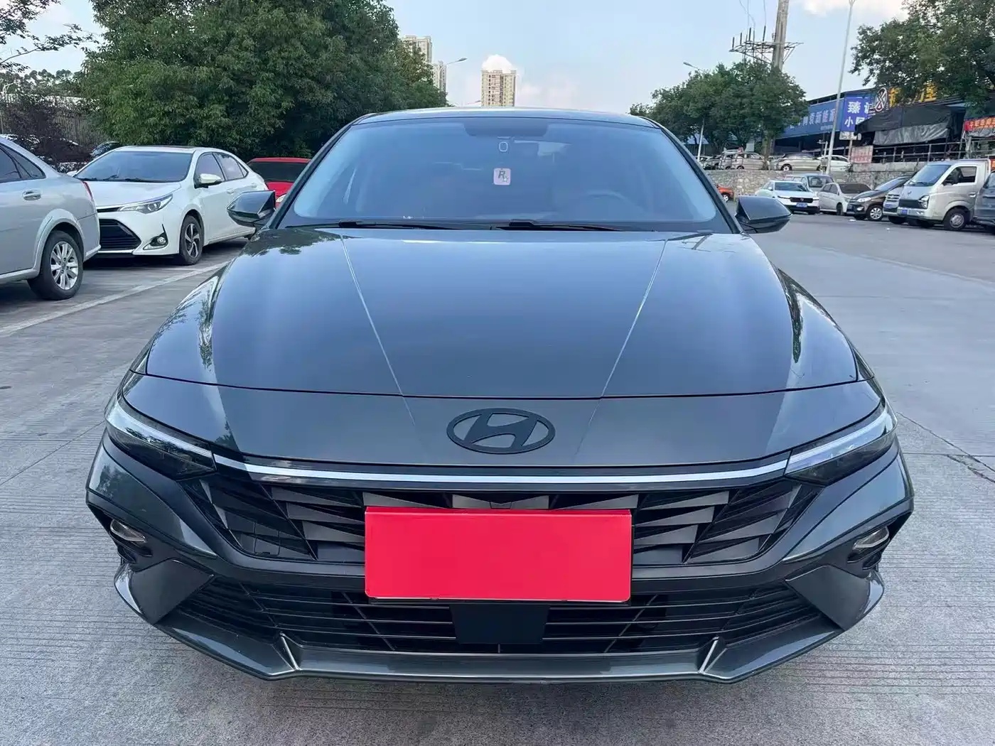 Hyundai Elantra 2023 1.5L CVT GLX Elite Edition фото 2